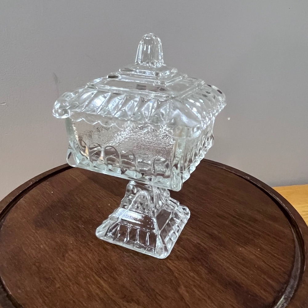 Vtg Clear Jeanette Glass Wedding Box Pedestal Candy Dish with Lid Art Deco Style